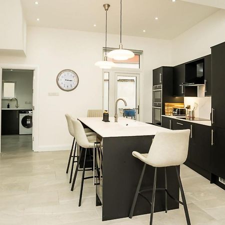 Luxury Central 4 Bdr House By Belfast City Breaks Екстер'єр фото